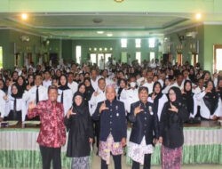 Dinas Pendidikan Lamongan Serahkan SPMT kepada 345 ASN