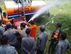Babinsa Joyotakan Gandeng BPBD dan Linmas Simulasi Penanggulangan Bencana