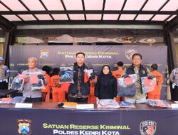 Polres Kediri Kota Berhasil Amankan 4 Wanita Komplotan Pencurian Lintas Provinsi yang Videonya Viral