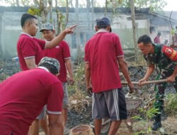 Babinsa Kodim Ponorogo Kerja Bati Bersih Bersih Lingkungan Bersama Warga
