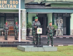 Bertindak Sebagai Irup 17an, Pasintel Kodim Pacitan Bacakan Amanat Panglima TNI Diantaranya…