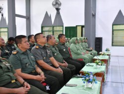 Anggota Kodim Ponorogo Ikuti Kegiatan Asistensi Bintal TNI AD Melalui Zoom Meeting