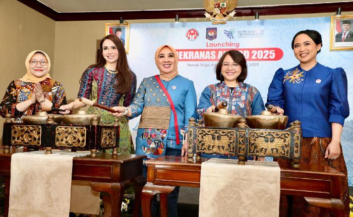 Dukung Penguatan Ekonomi Kreatif, Tri Tito Karnavian Apresiasi Launching Dekranas Award 2025