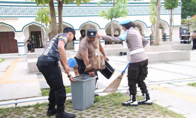 Sambut Hari Bhayangkara ke-79, Polres Sumenep Gelar Bakti Religi