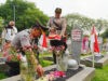 Jelang Hari Bhayangkara, Kapolri Ziarah ke Makam BJ Habibie hingga Hoegeng