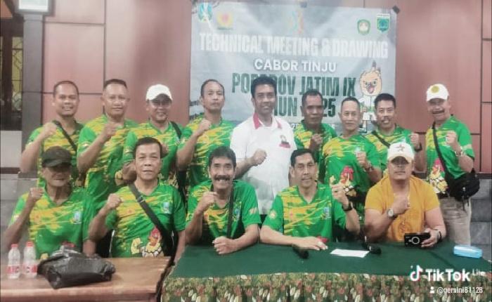 Dua Putra Daerah Banyuwangi Pimpin Porprov Jatim IX Tinju Amatir di Batu Malang