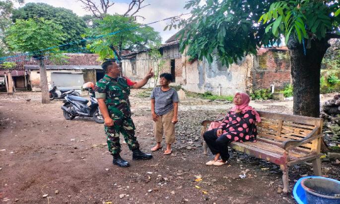 Guna Mempererat Hubungan Baik Dengan Warga Binaan Babinsa Kemlayan Patroli dan Sambang Warga