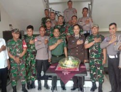 Wujud Sinergitas, Koramil 03/Serengan Kunjungi Mapolsek Serengan Ucapkan HUT Bhayangkara Ke – 79