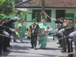 Estafet Kepemimpinan di Kodim 0806/Trenggalek, Letkol Roy Resmi Gantikan Letkol Yudo