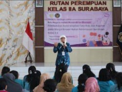 UNESA Perkuat Bela Negara Lewat Kemandirian Ekonomi, Latih Tata Rias dan Rajutan bagi Warga Binaan Rutan Perempuan Surabaya