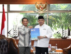 Mendagri Terima Audiensi Pengurus APKASI, Bahas Konsolidasi Organisasi dan Rencana Kerja Konseptual