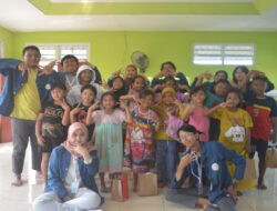 Bahasa Inggris Gak Harus Mahal! Mahasiswa KKN-BBK 6 UNAIR Buka Kelas Gratis untuk Anak-Anak