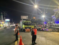 Polresta Banyuwangi All Out Atasi Antrean Panjang di Pelabuhan Ketapang