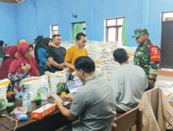 Tertib, Aman dan Tepat Sasaran, Pesan Danramil 0801/06 Bandar Saat Pendistribusian Beras Pangan