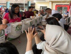 Bulog Kancab Banyuwangi Distribusikan 2.040.900 kg beras kepada Penerima Bantuan Pangan
