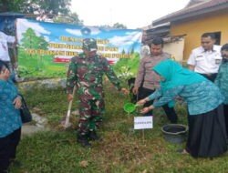 Batuud Sambirejo Hadir Dukung Gerakan Ibu Menanam Pohon, Rabu Pon Hijaukan Sambirejo