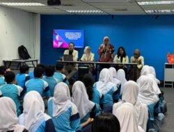 Pemanfaatan AI Secara Bijak, Tema Kegiatan PKM UWK Surabaya di Malaysia