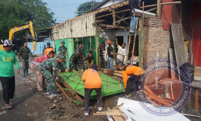 Memasuki Hari Ke-14, Sasaran Fisik Perbaikan Saluran Air Terus Dikebut Satgas TMMD Reguler Ke-125 Kodim 0735/Surakarta