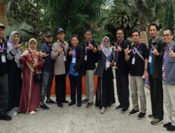 Kepala SP dan Ketua Majelis Dikdasmen PNF PDM Lamongan Kunjungan ke Singapura
