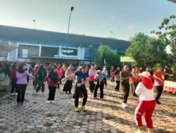 Koramil Geneng Berkolaborasi Bersama Puskesmas Gelar Olahraga Bersama dan Cek Kesehatan Berkala