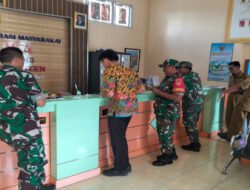 Babinsa Gencar Lakukan Pendataan Pengajuan PTSL di Kantor Desa