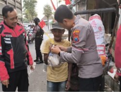 Polres Jember Tebar Kebaikan di Hari Kemerdekaan, Berbagi Makanan Bergizi Gratis Untuk Kaum Rentan