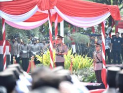 Kapolres Gresik Hadiri Upacara Hari Juang, Kapolri Pimpin Upacara di Surabaya dan Resmikan Patung M Jasin