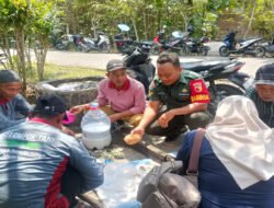 Sosialisasi Pertanian: Babinsa dan PPL Karangjati Latih Petani Ploso Lor Buat Pupuk Organik