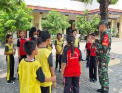 Babinsa Tipes Ajak Siswa Siswi SDN Kawatan Untuk Hidup Sehat