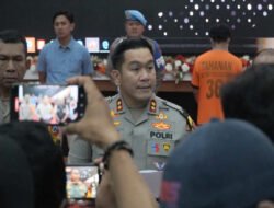 Polisi Amankan 41 Orang Pascakerusuhan di Gedung DPRD Kabupaten Blitar 12 Orang Ditetapkan Tersangka