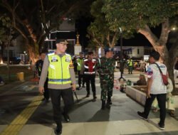 Polres Jember Bersama TNI dan Elemen Masyarakat Gelar Patroli Gabungan