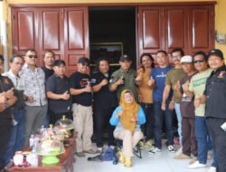 Jelajahpos.com Ulang Tahun ke-16, IWO Soppeng Beri Penghargaan