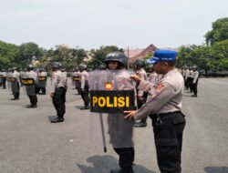 Cetak Polisi Humanis, 247 Siswa Diktukba SPN Polda Jatim Dibekali Teknik Dalmas