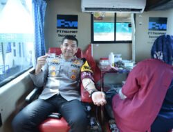 Sambut HUT ke-70 Lalu Lintas Bhayangkara, Polres Gresik Adakan Donor Darah, Cek Kesehatan Gratis, dan Pasar Murah untuk Masyarakat