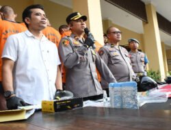 Polisi Berhasil Amankan 91 Orang Diduga Pelaku Kerusuhan dan Pengrusakan di DPRD Kota Madiun