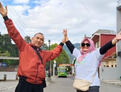 Semangat Tak Pernah Pudar, Meraih Magister Pendidikan di Usia Senja