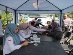 Sambut Hari Lalu Lintas Bhayangkara ke -70 Polres Jember Gelar Bakti Kesehatan