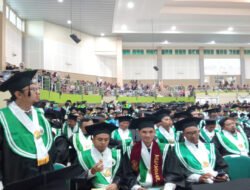 Mahasiswa Magister Pendidikan Unissula Raih Momen Wisuda Bersama