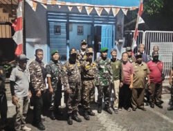 Giat Patroli PAM Swakarsa Koramil 0830/09 Gubeng Ciptakan Rasa Aman Bagi Masyarakat