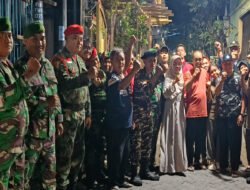 Koramil 0830/09 Gelar Patroli Pam Swakarsa Kecamatan Gubeng