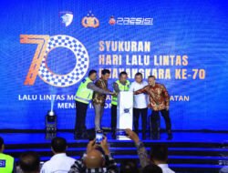 Hadiri Syukuran HUT Lalu Lintas ke-70, Kapolri Luncurkan Digital Korlantas dan Sematkan Pin Emas