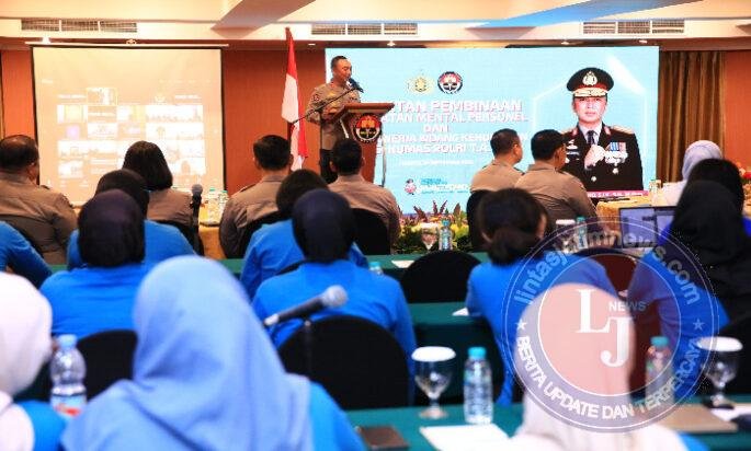 Gelar Anev Kehumasan, Kadivhumas Tekankan Refleksi untuk Meningkatkan Pelayanan Masyarakat