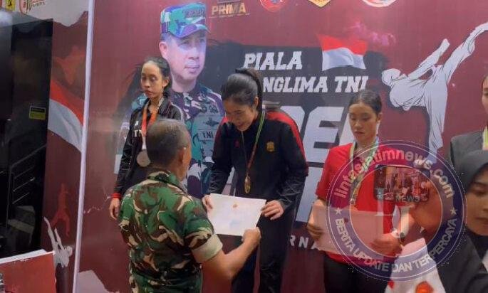 Polwan Polresta Sidoarjo Raih Juara I Kejuaraan Karate Piala Panglima TNI 2025