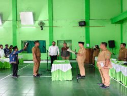 Perkuat Sinergi dengan Masyarakat, Danramil 0801/02 Kebonagung Hadiri Pengambilan Sumpah Kasun