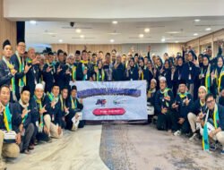 JNE Berangkatkan 1.643 Karyawan Ibadah Umrah