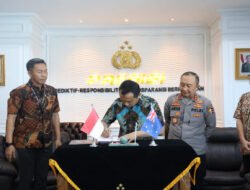 Polri dan AFP Resmikan Rencana Kerja Bersama untuk Perkuat Penanggulangan Penyelundupan Manusia