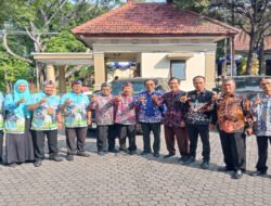 Memperingati Hari Batik Nasional