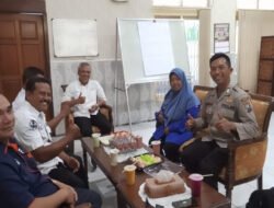 Kunjungan Pemdes Prupuh bersama Kanit Binmas Polsek Panceng dan P2H ke KPH Ngawi