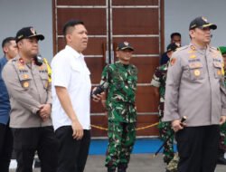 Kapolres Pelabuhan Tanjung Priok dan Personil Amankan Lokasi Kunjungan Presiden RI Prabowo Subianto di Mako Kolinlamil Jakarta