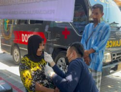 Dokkes Polda Jatim Lakukan Pengumpulan DNA Keluarga Korban di Ponpes Al Khoziny